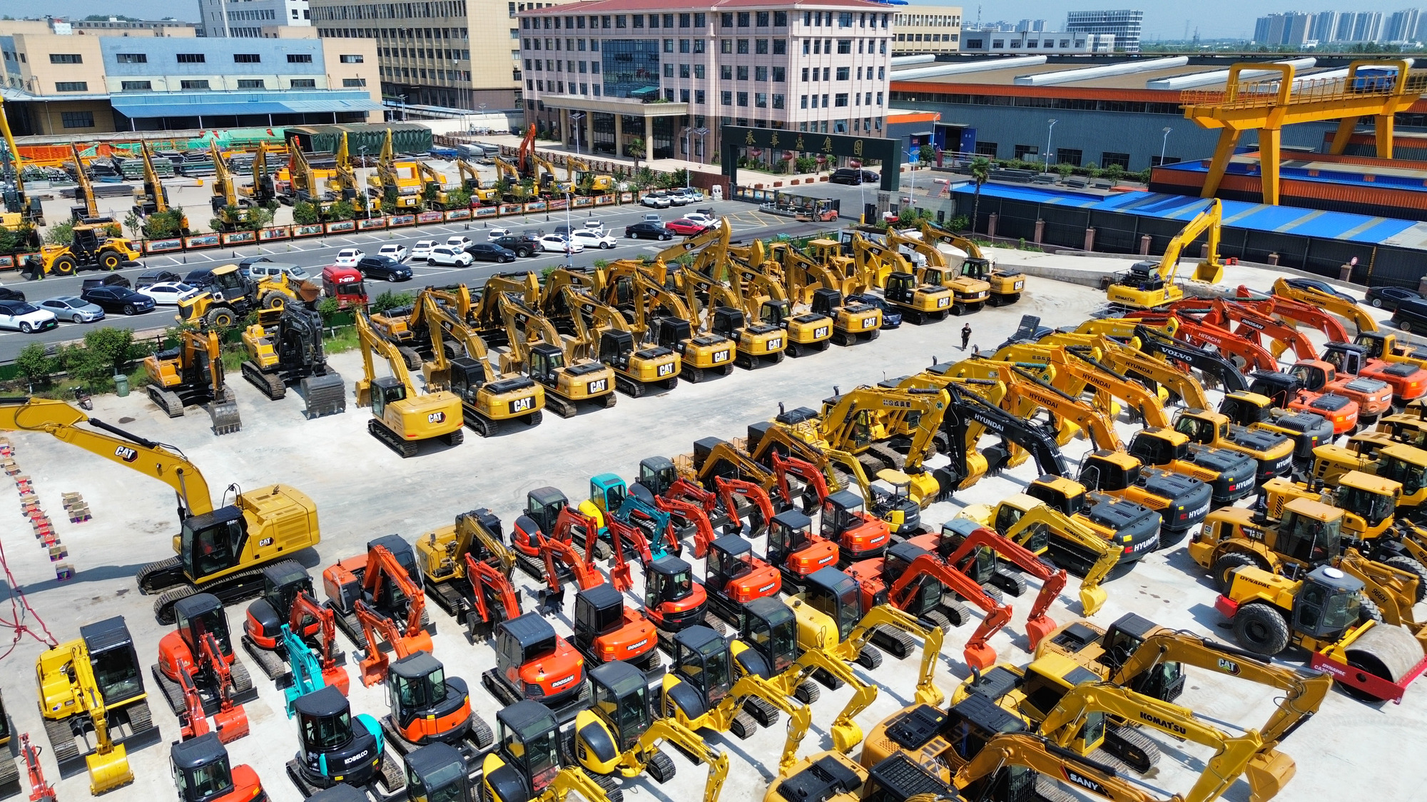 Toaks International Trading Company - Stavebné stroje - Euro 2, 2-osý undefined: obrázok 3