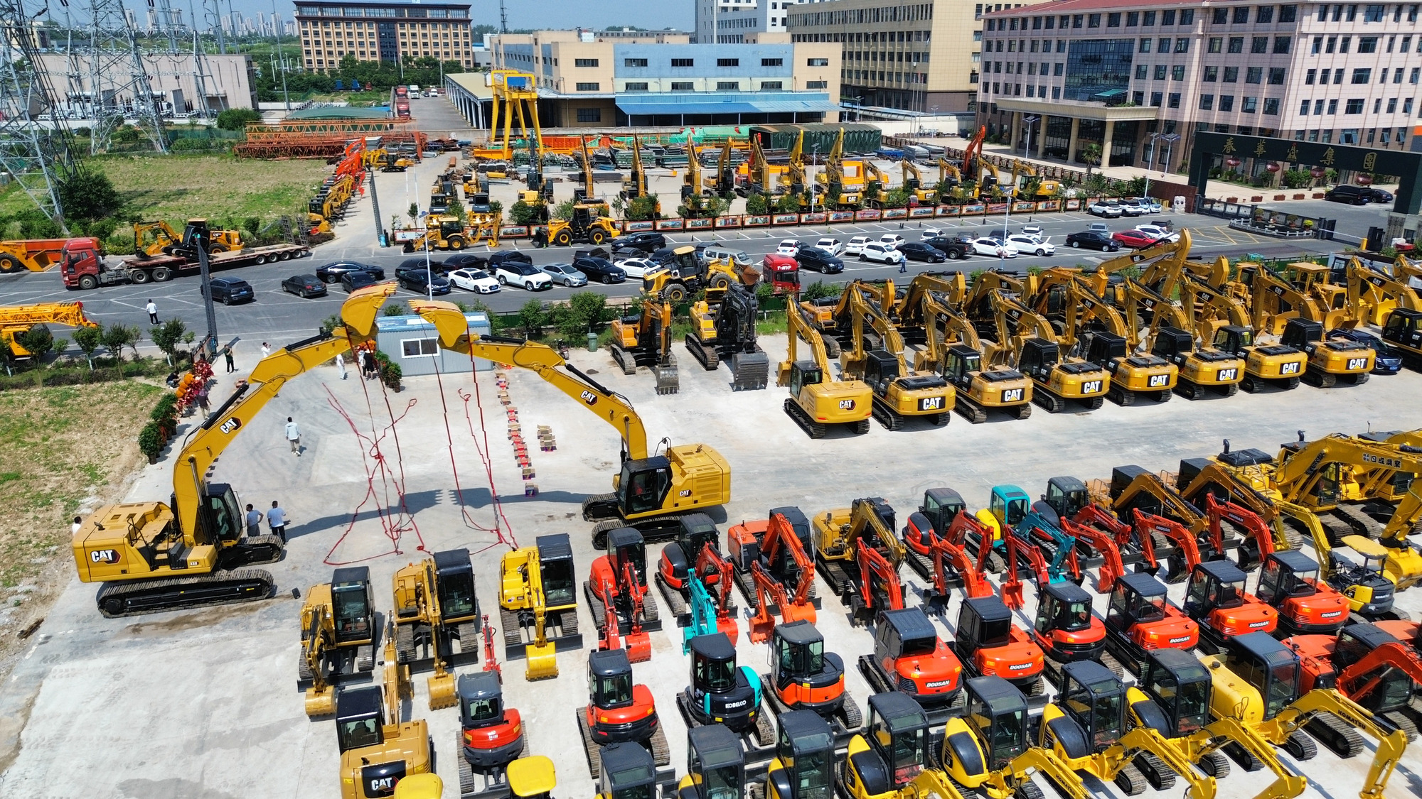 Toaks International Trading Company - Stavebné stroje - Euro 2, 2-osý undefined: obrázok 1