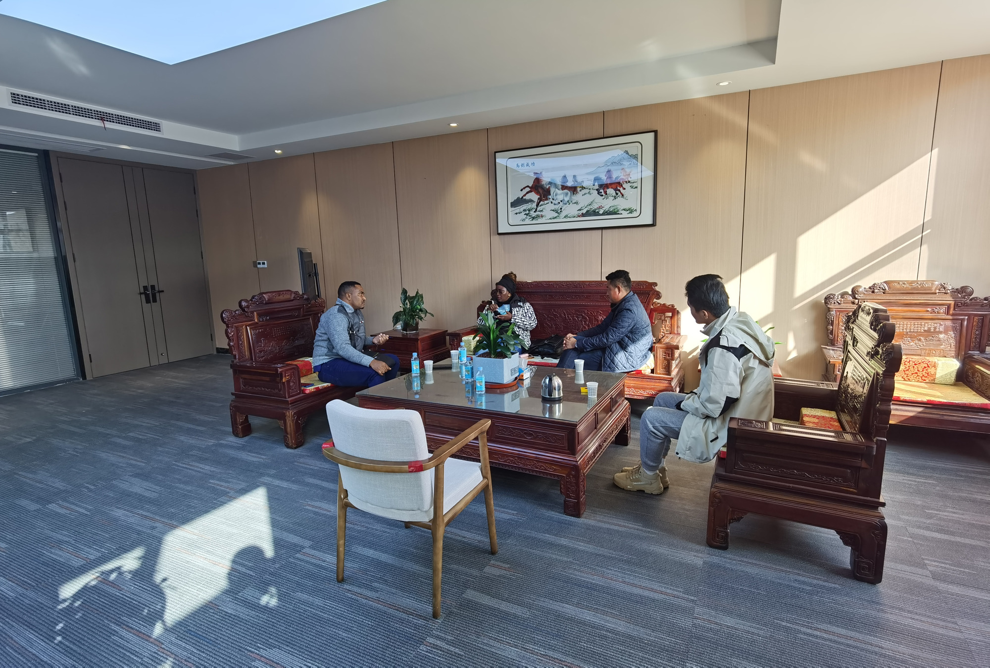 Toaks International Trading Company - Stavebné stroje - Euro 2, 2-osý undefined: obrázok 10