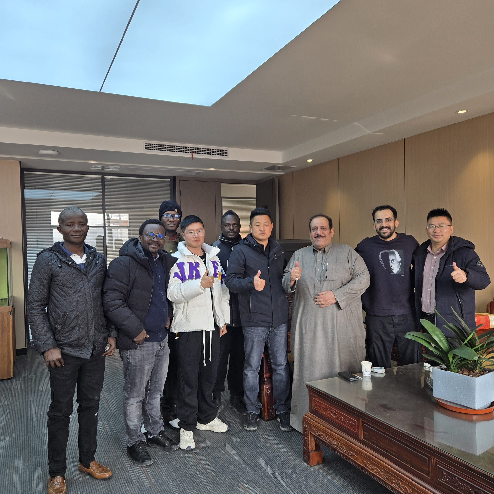 Toaks International Trading Company - Stavebné stroje - Euro 2, 2-osý undefined: obrázok 5