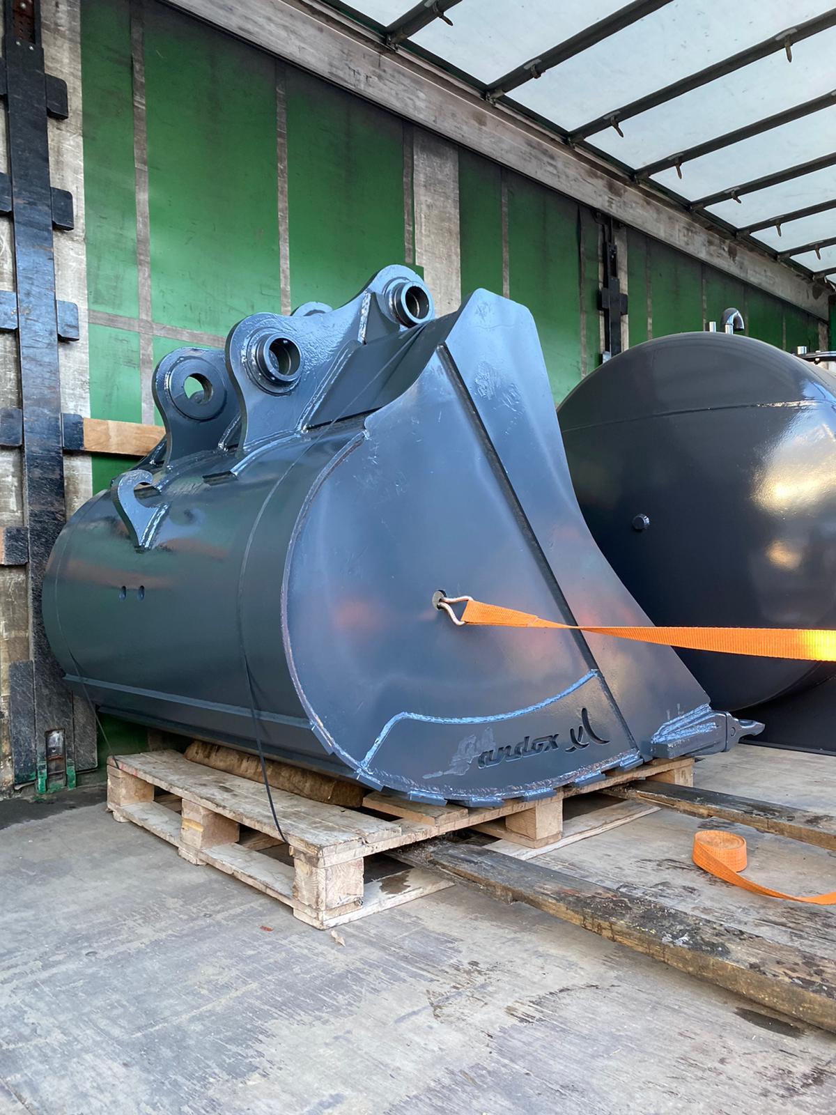 ANDOKS  undefined: obrázok 69