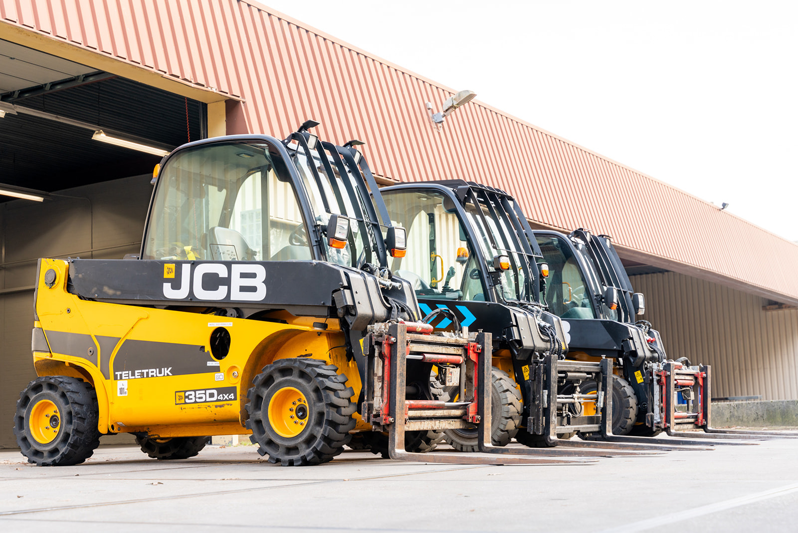 Handelsonderneming P.A. van Zutphen B.V. - vozidlá na predaj undefined: obrázok 8