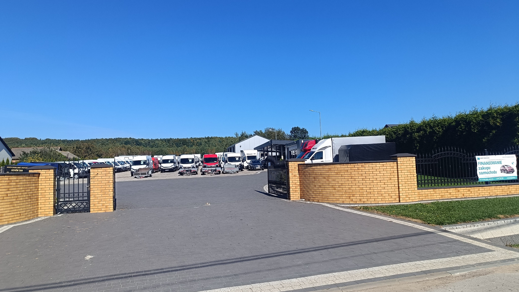 Zbigniew Stachera Przedsiębiorstwo Handlowo Usługowe "PLUS" - Poľnohospodárske stroje undefined: obrázok 2