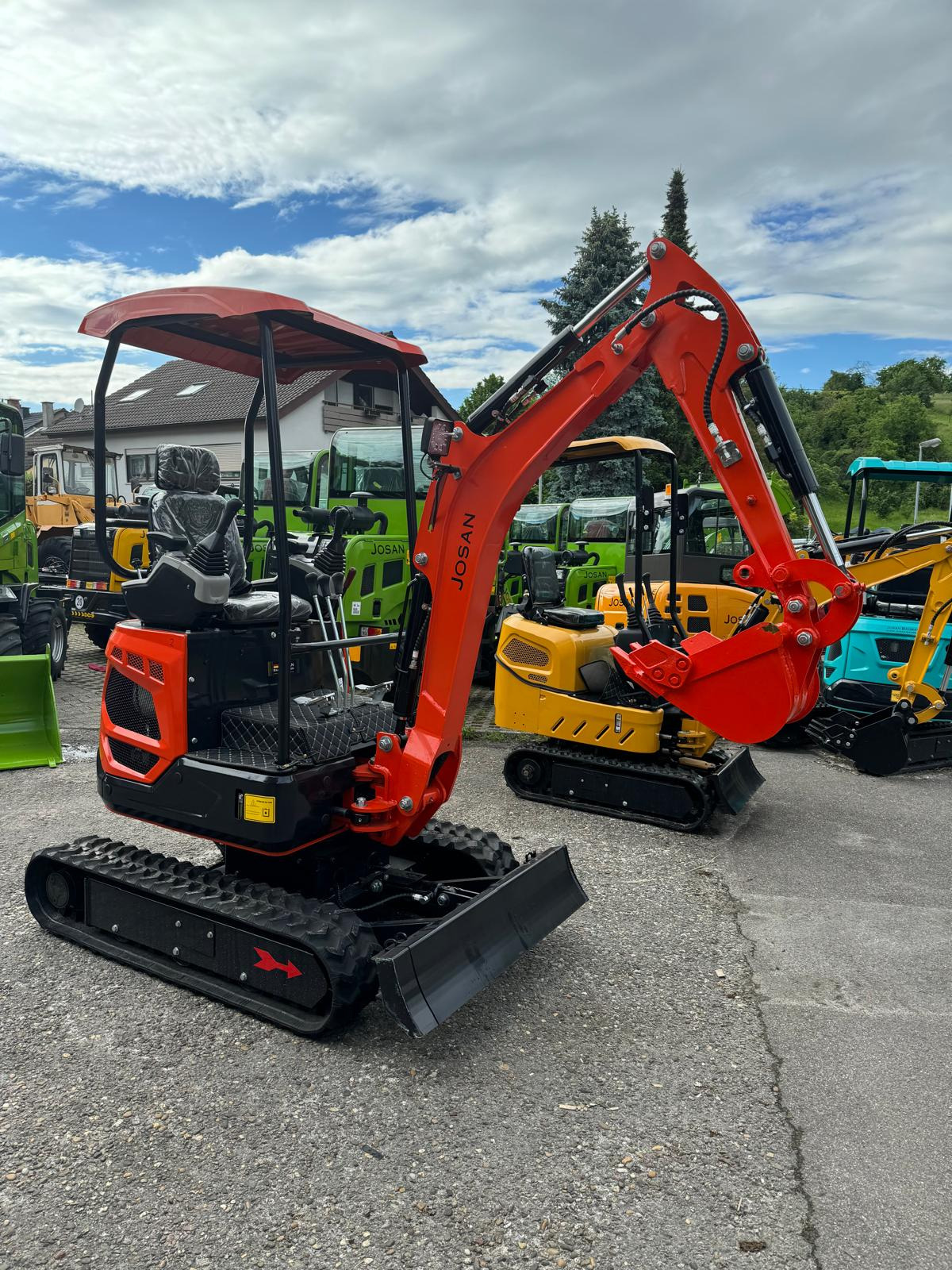 Josan Baumaschinen e.K.  Sandra Stapf - vozidlá na predaj undefined: obrázok 4