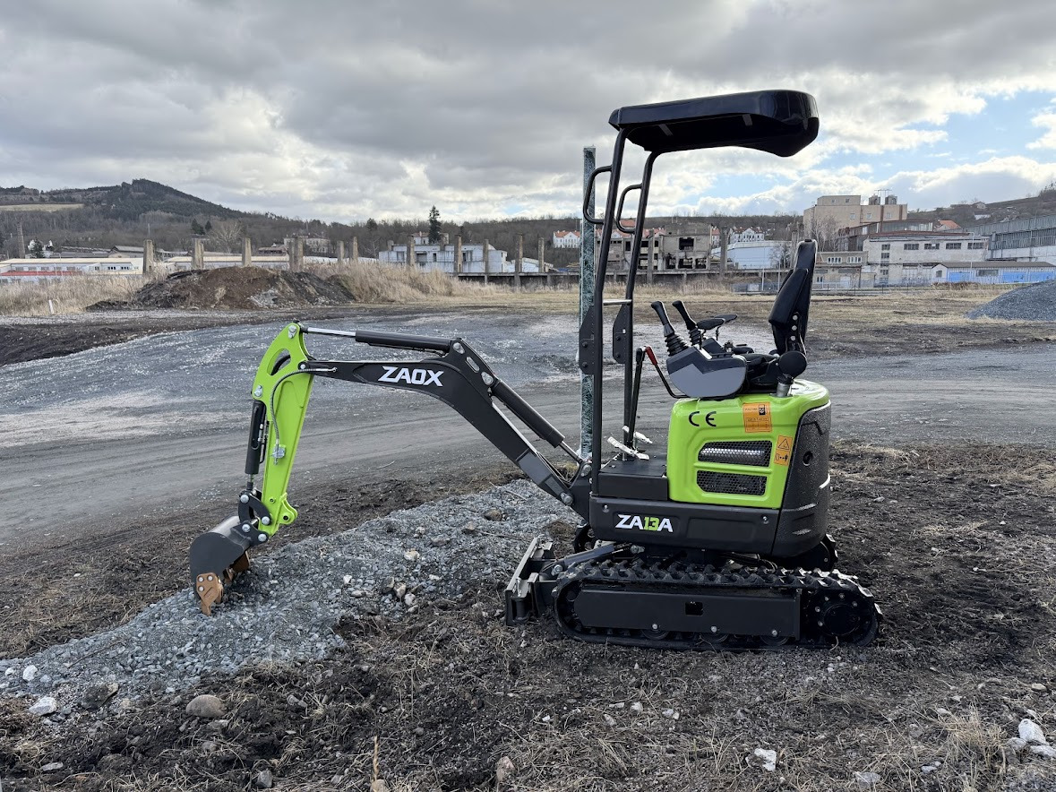 ZAOX CONSTRUCTION MACHINERY A.S. - vozidlá na predaj undefined: obrázok 1