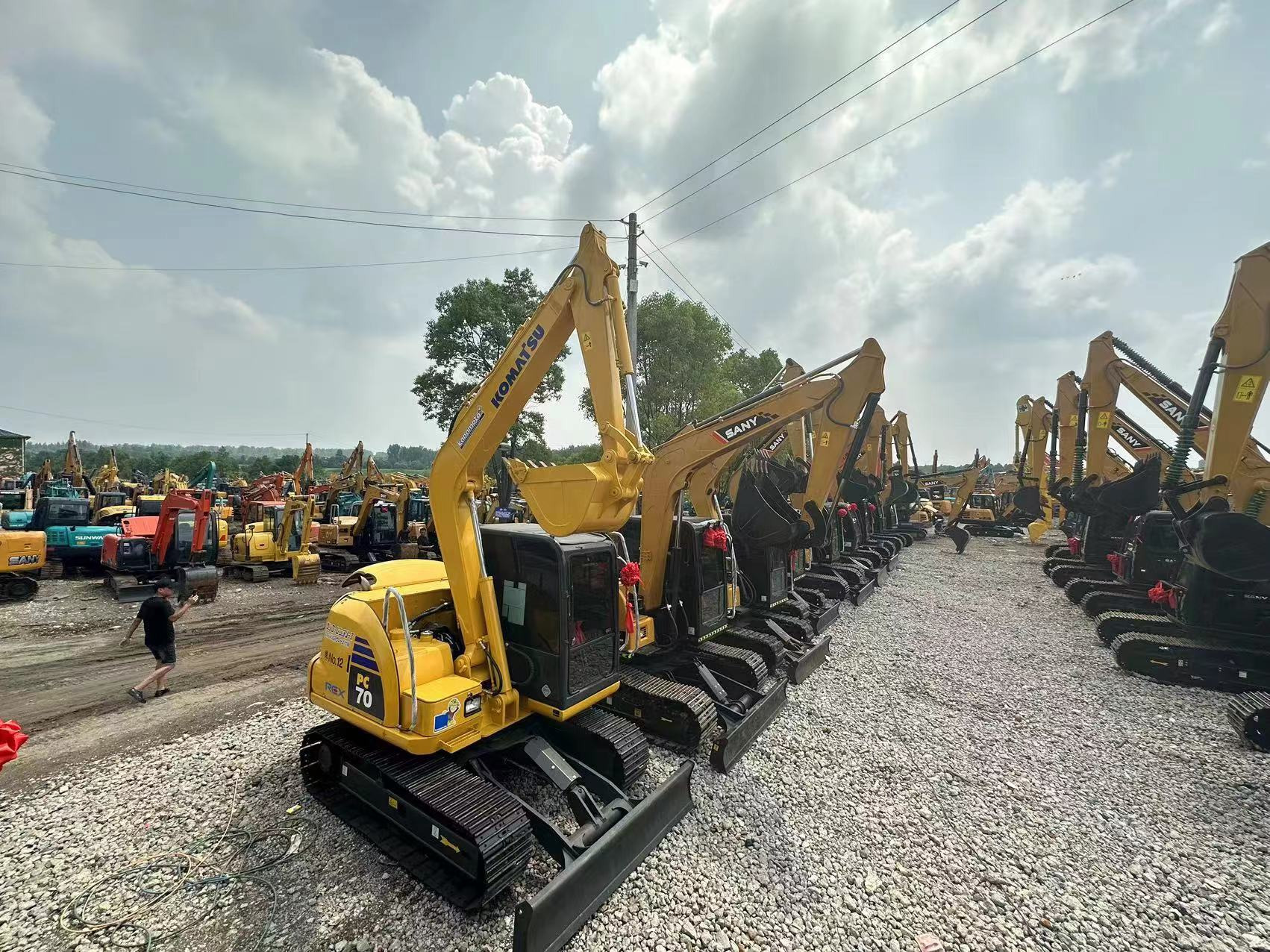 ZM Machinery Co., Ltd. - Stavebné stroje CATERPILLAR - Rok: 2019 undefined: obrázok 4