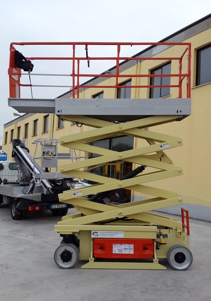 Centro Elevatori SRL - Stavebné stroje - Rok: 2025 undefined: obrázok 9