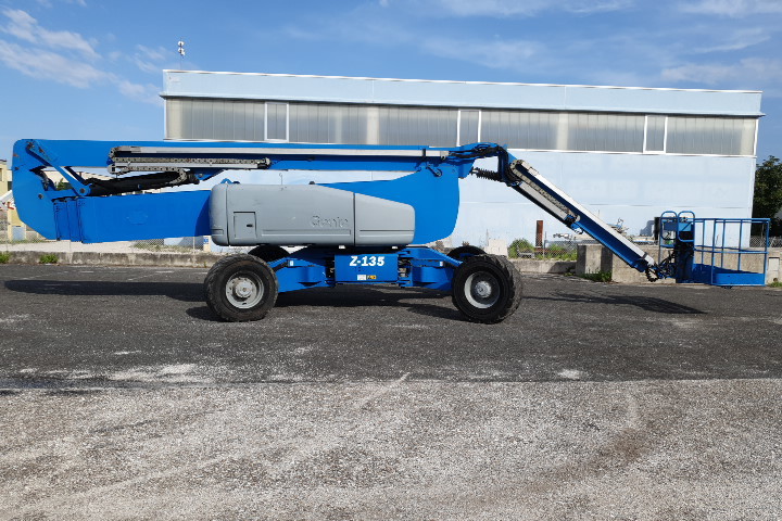 Centro Elevatori SRL - Stavebné stroje - Rok: 2025 undefined: obrázok 17