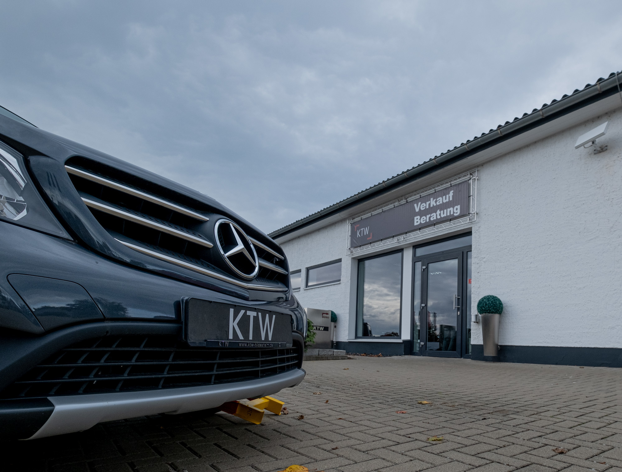 KTW Autohaus GmbH - Dodávky MERCEDES-BENZ Sprinter 319 - nafta undefined: obrázok 9