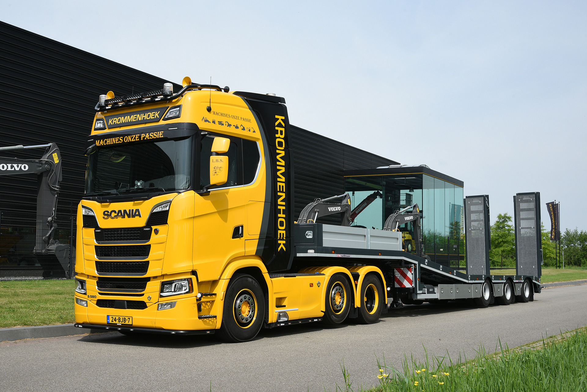 Handelsonderneming Krommenhoek BV - Výmenné nadstavby/ Kontajnery undefined: obrázok 1