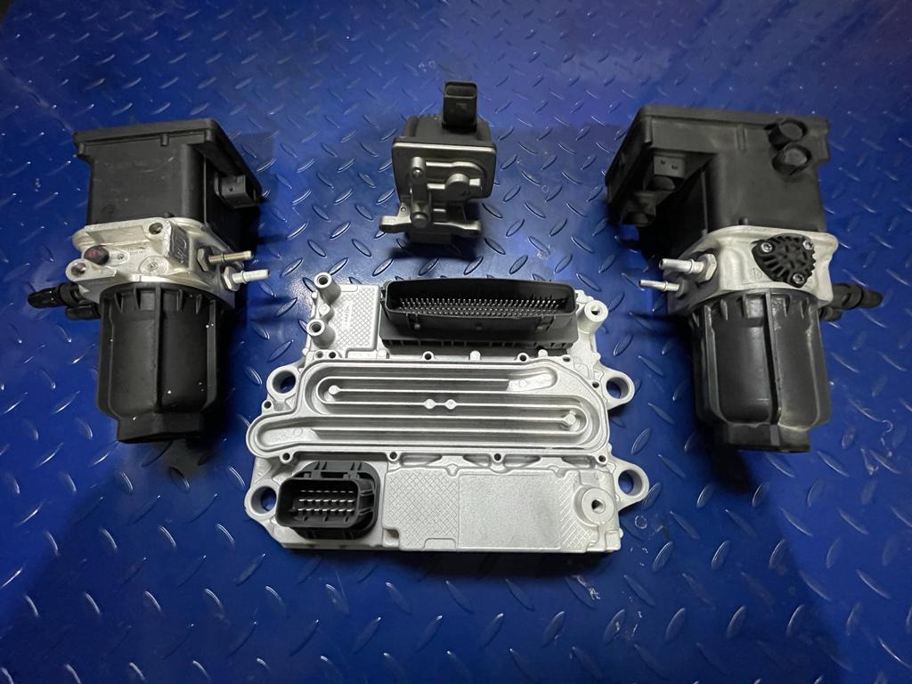 WEST TECH DIESEL SRL - Stavebné stroje undefined: obrázok 18