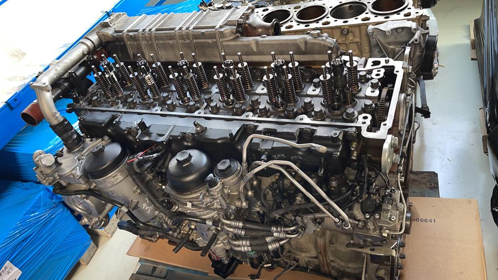 WEST TECH DIESEL SRL - Stavebné stroje undefined: obrázok 16