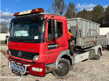 Hákový nosič kontajnerov MERCEDES-BENZ Atego