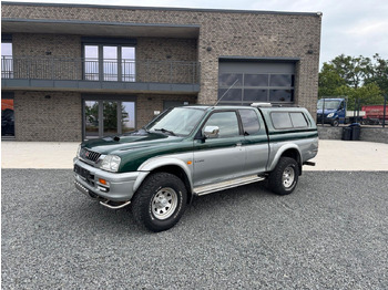 SUV MITSUBISHI L200