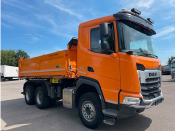 Sklápač DAF XF