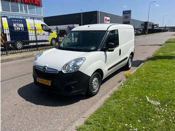 Malá dodávka OPEL