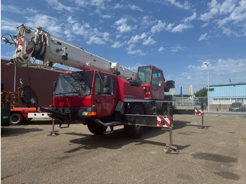 Žeriav pre všetky terény LIEBHERR LTM 1030-2.1