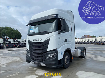 Ťahač IVECO S-WAY