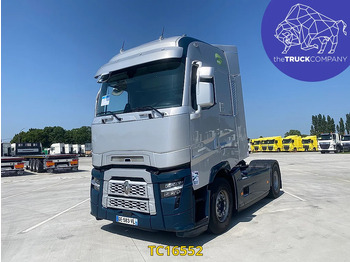 Ťahač RENAULT T 520