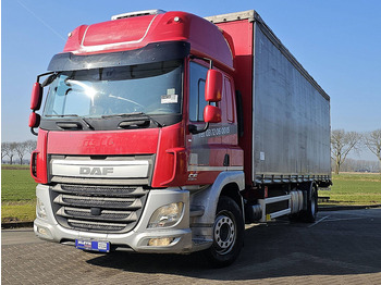 Plachtové nákladné vozidlo DAF CF 400