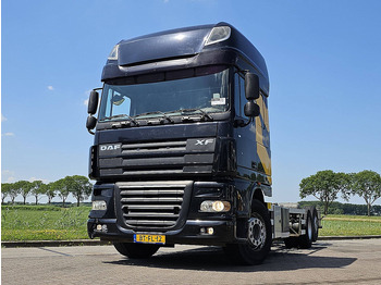 Podvozek s kabinou DAF XF 105 460