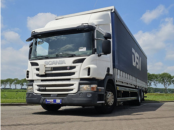 Plachtové nákladné vozidlo SCANIA P 250