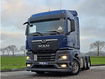 Ťahač MAN TGX