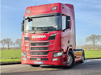 Ťahač SCANIA R 460