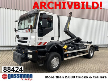 Hákový nosič kontajnerov IVECO Trakker