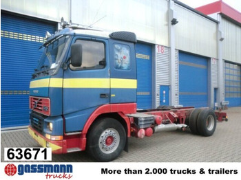 Podvozek s kabinou VOLVO FH