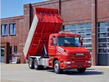 Sklápač SCANIA T124