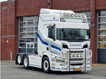 Ťahač SCANIA R 560