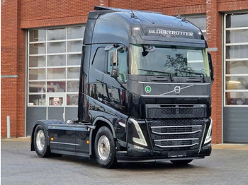 Ťahač VOLVO FH13 500