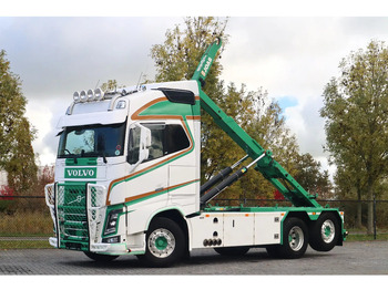 Hákový nosič kontajnerov VOLVO FH16 750