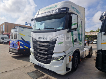 Ťahač IVECO S-WAY