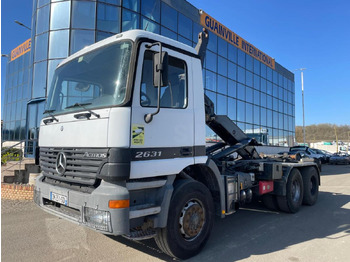 Hákový nosič kontajnerov MERCEDES-BENZ Actros 2631