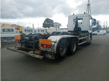 Hákový nosič kontajnerov Mercedes Antos 2643: obrázok 2