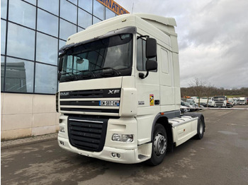 Ťahač DAF XF 105 460