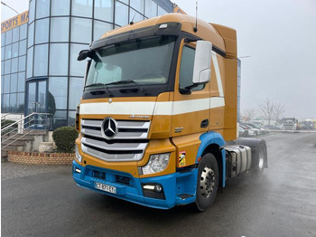 Ťahač MERCEDES-BENZ Actros 1845
