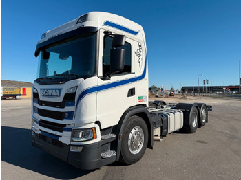 Podvozek s kabinou SCANIA G 500