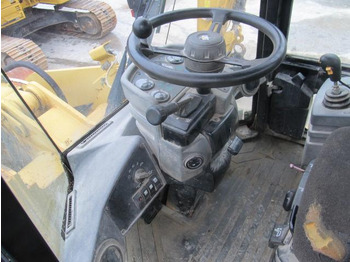 Kolesový nakladač Caterpillar 928G: obrázok 5