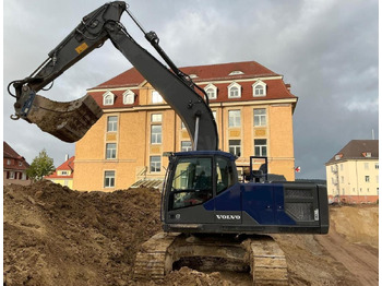 Pásové rýpadlo VOLVO EC220EL