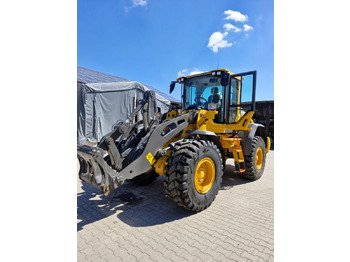 Kolesový nakladač VOLVO L90H
