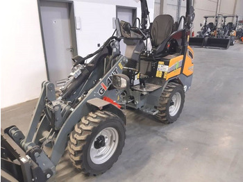 Nový Šmykom riadený nakladač Giant G 2200 E X-Tra Elektro / electric: obrázok 4