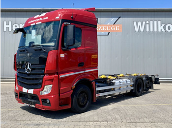 Kontejnérový podvozek/ Výměnná nástavba MERCEDES-BENZ