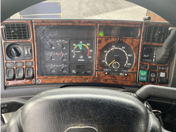 Plachtové nákladné vozidlo Scania 114 G 340 / 6x2 BL: obrázok 5