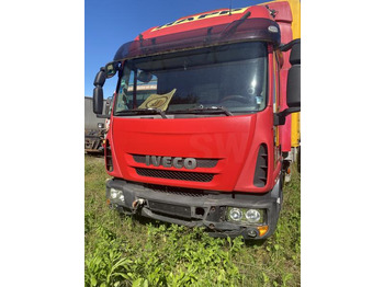 Plachtové nákladné vozidlo IVECO