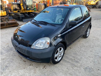 Automobil TOYOTA
