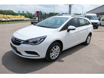 Automobil OPEL