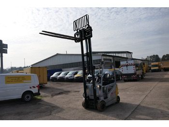 Závesný vysokozdvižný vozík STILL RX20